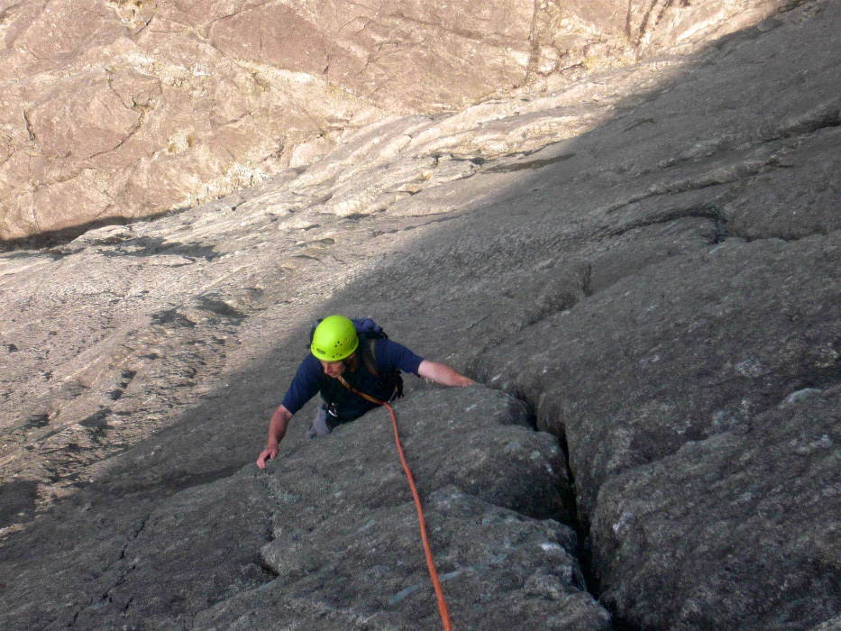 Integrity - crux bulge, Skye, 14th May 2008