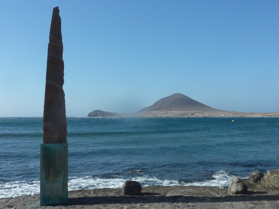 El Medano - la Montana Roja - the red mountain