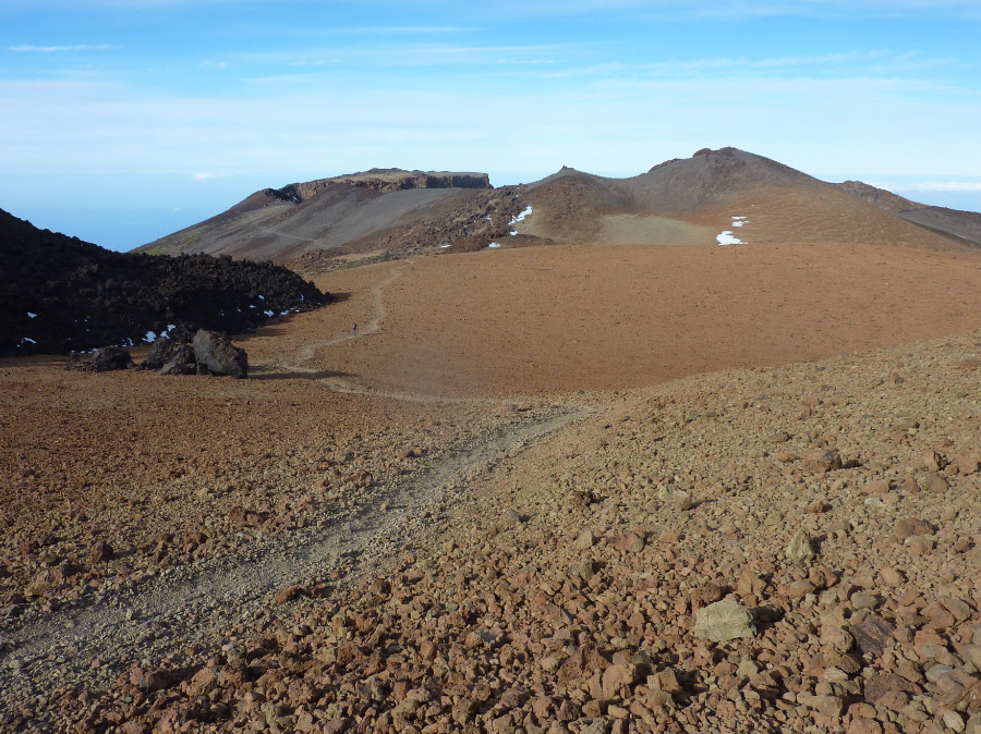 Approaching Pico Viejo crater lip