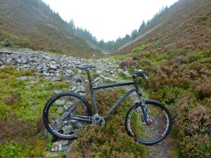 The steep sided cleft of Eag Mhor