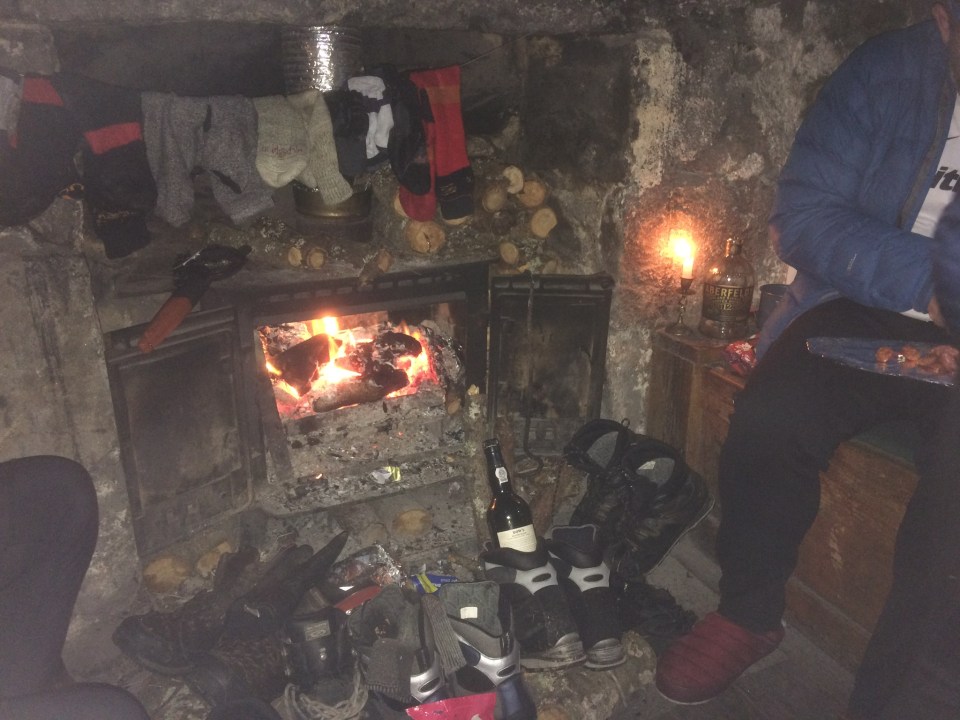 the stove with the red handle) a real treat in such a location!