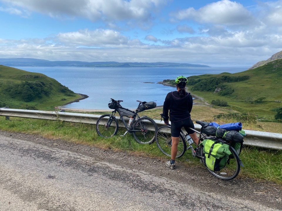 Heading East on the Ardnamurchan road near Ardslignish.